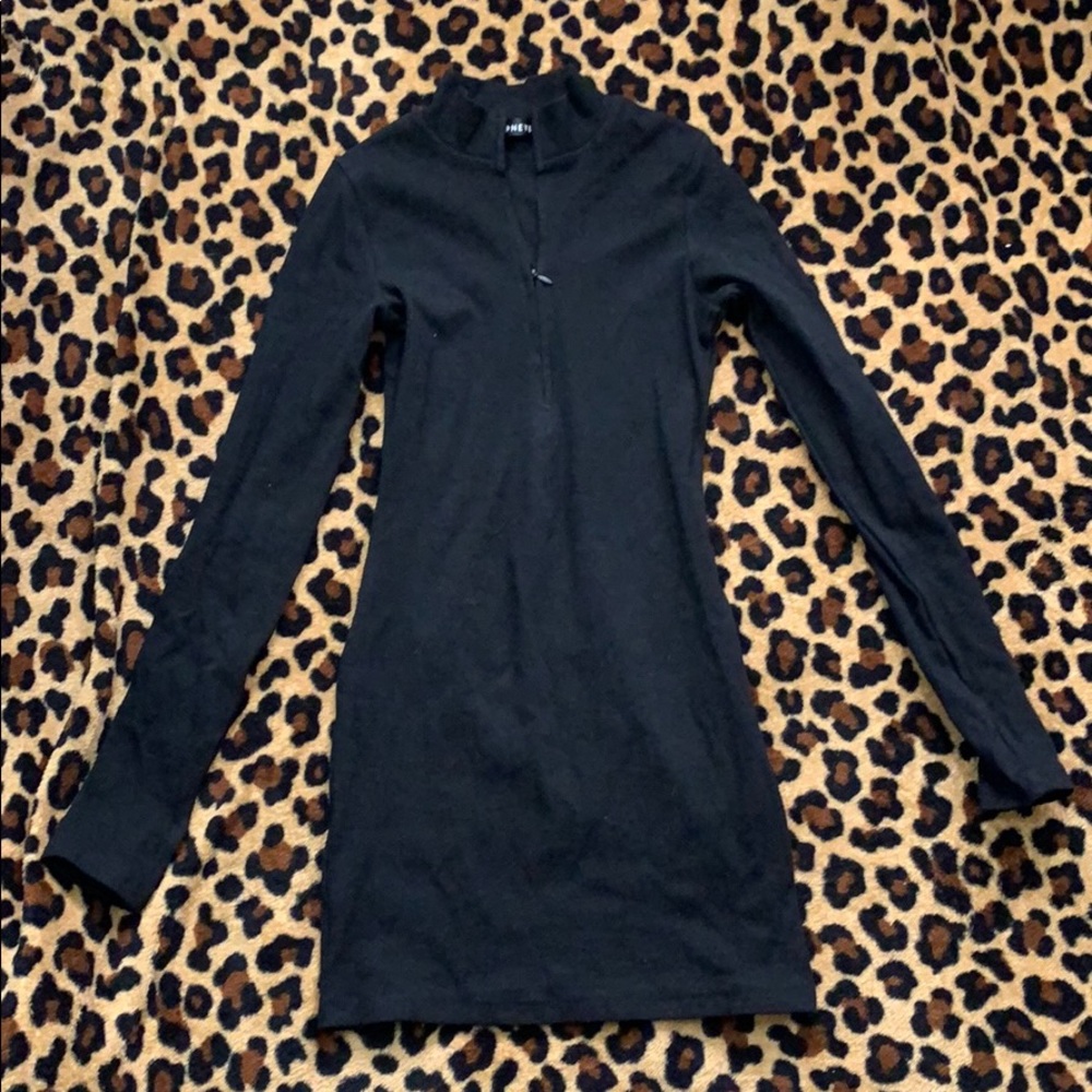 Black dress size small